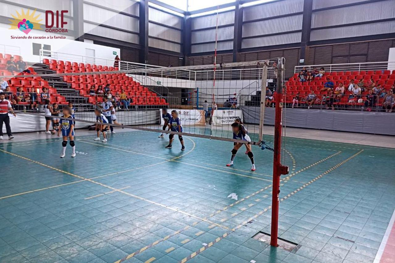 DIF Córdoba realiza torneos de Vóleibol y Básquetbol por Día del Niño